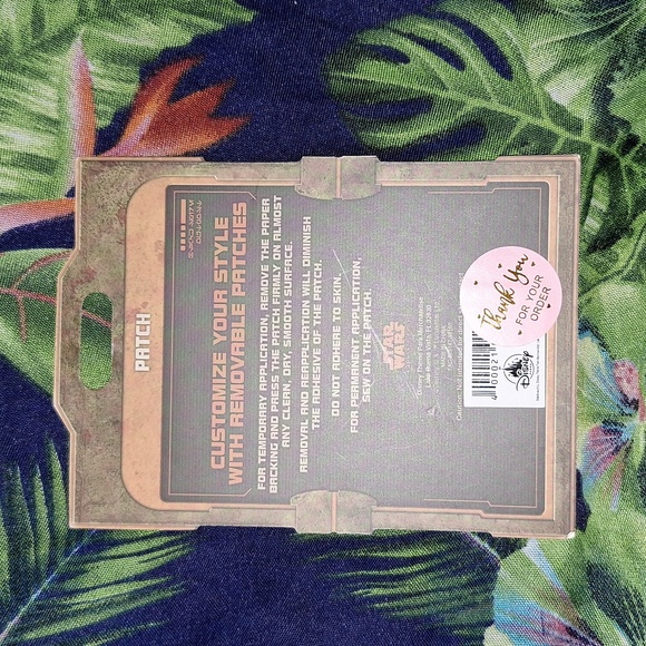 Star Wars Batuu Patch Black Spire Outpost Disneyland Galaxy's Edge Retired - Picture 2 of 4